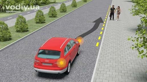 Червоний автомобіль з увімкненим правим покажчиком повороту, жовта переривчаста розмітка 1.10.1 біля краю проїзної частини.