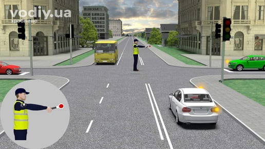 Сигнали регулювальника на перехресті, жовтий автобус та зелений автомобіль з увімкненим покажчиком повороту